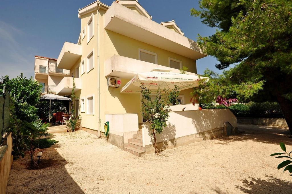 Apartments Blazenka Trogir Eksteriør billede
